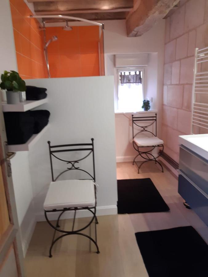 Agreables Chambres D'Hotes Dans Maison Xviiie Vineuil  Exterior foto